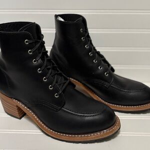 RED WING Clara Black Boundary Leather Lace Up Heeled Lug Boots Womens Size 9.5